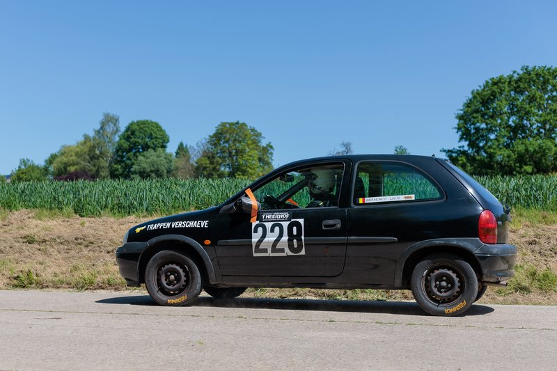 2L4B3325.jpg