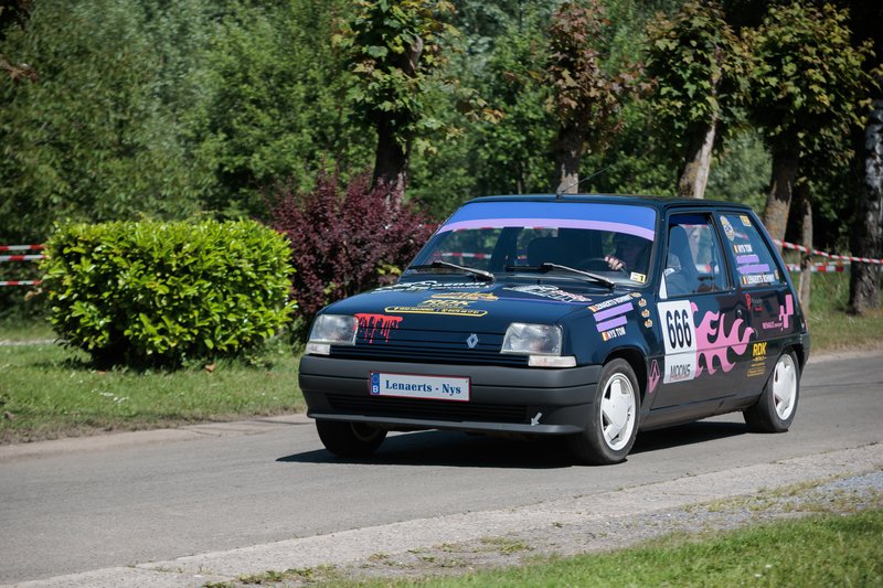 2L4B3469.jpg