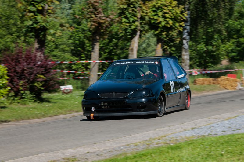 2L4B3549.jpg
