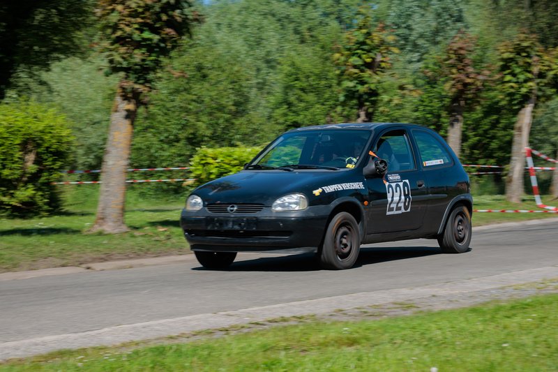 2L4B3601.jpg
