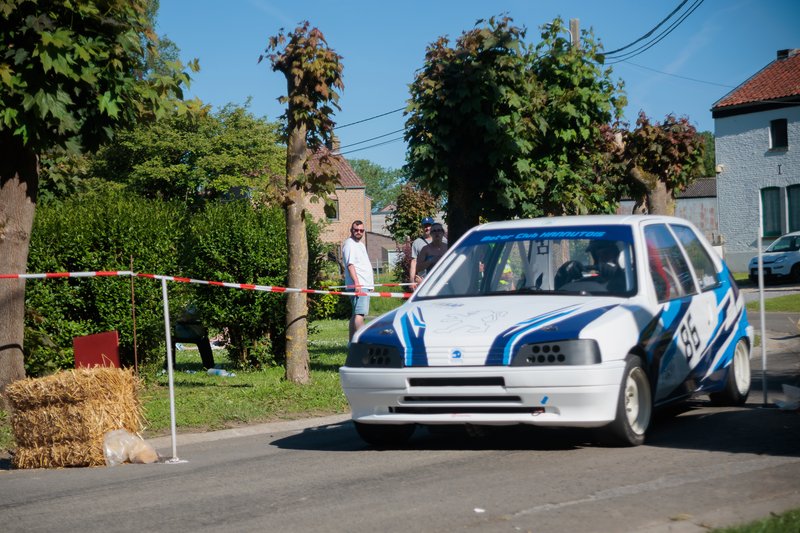 2L4B3672.jpg
