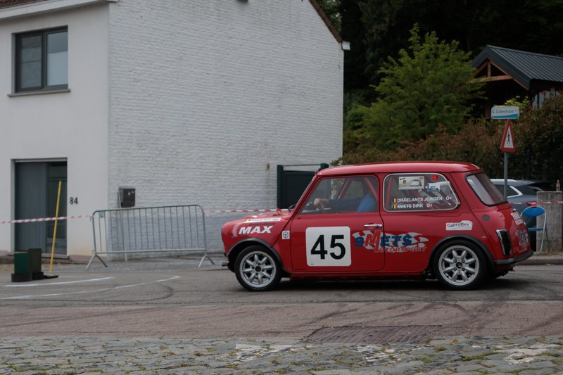 2L4B3902.jpg