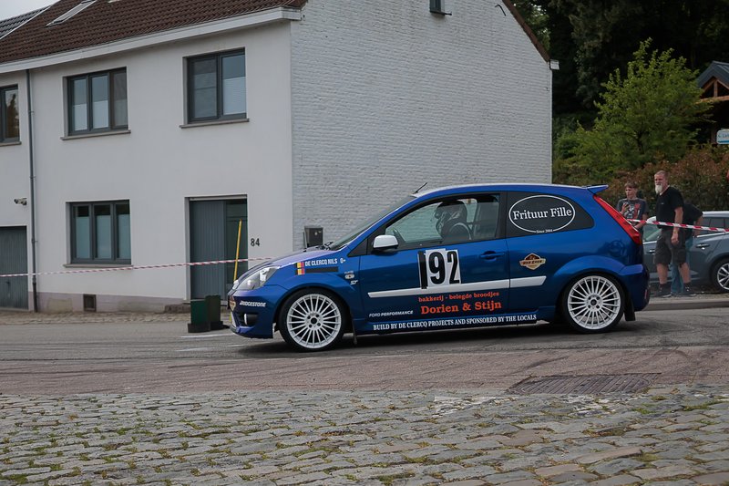 2L4B3936.jpg