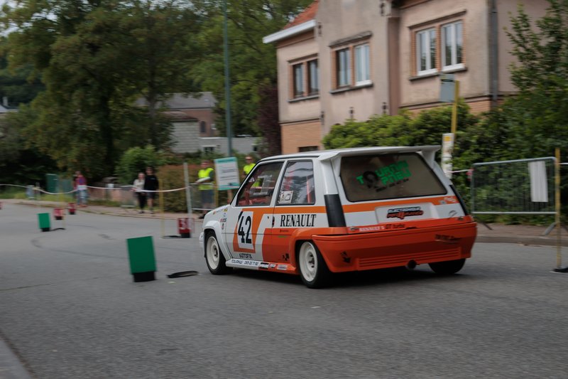 2L4B4035.jpg