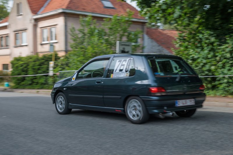2L4B4103.jpg