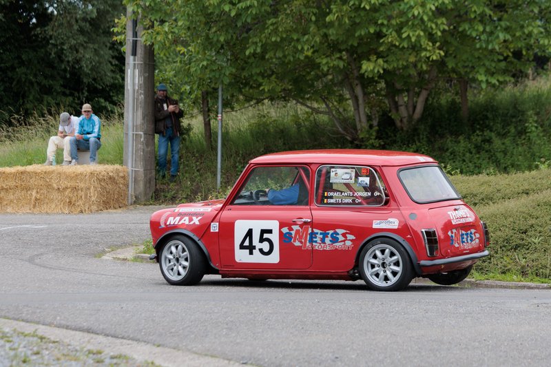 2L4B4190.jpg