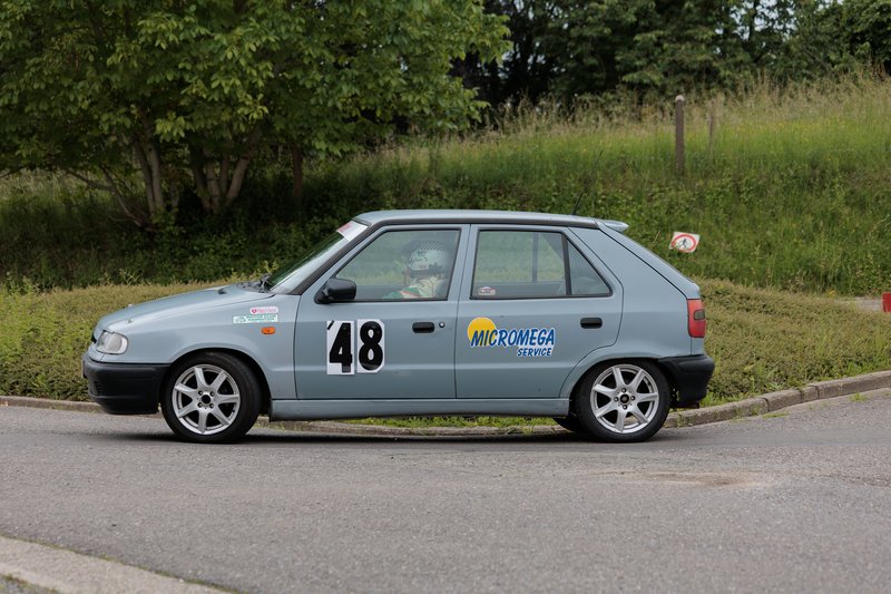 2L4B4193.jpg