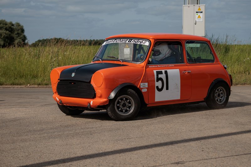 2L4B4649.jpg