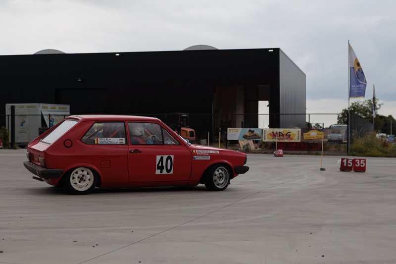 2L4B5332.jpg