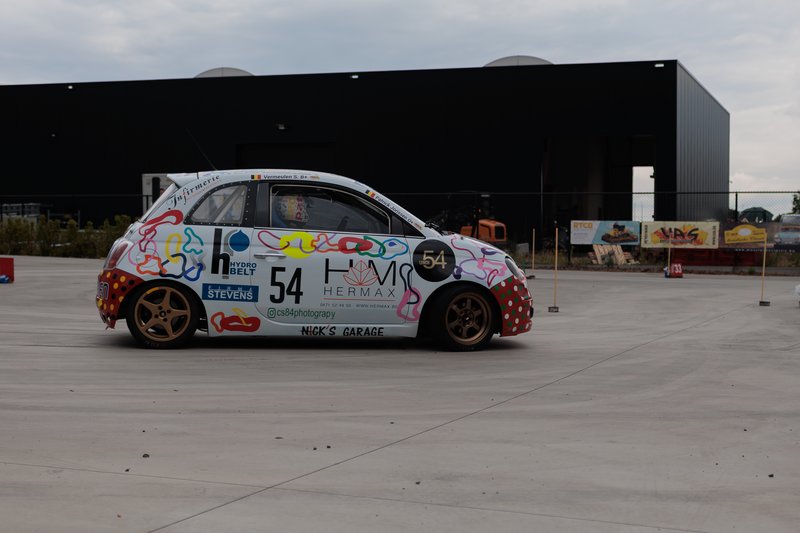 2L4B5354.jpg