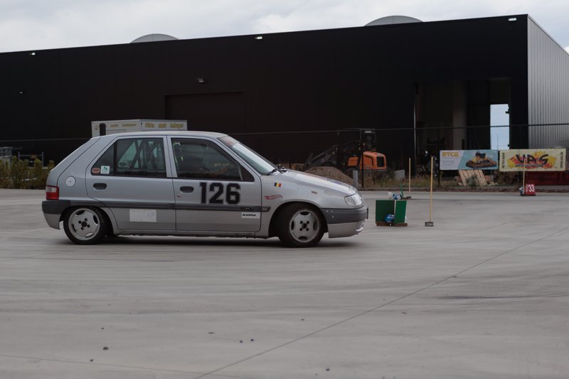 2L4B5395.jpg