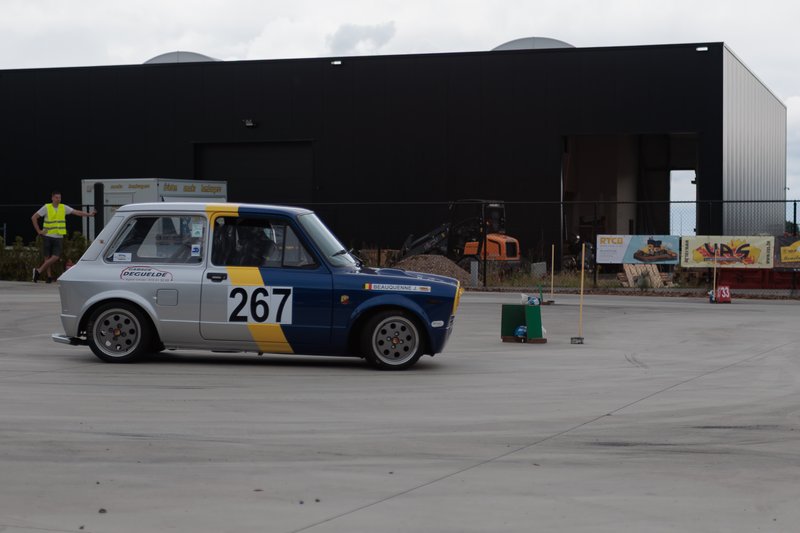 2L4B5414.jpg