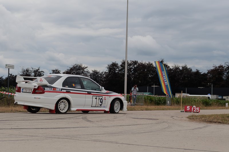 2L4B5756.jpg