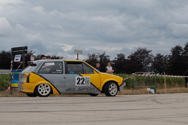 2L4B5773.jpg