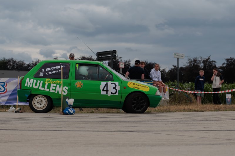 2L4B5793.jpg