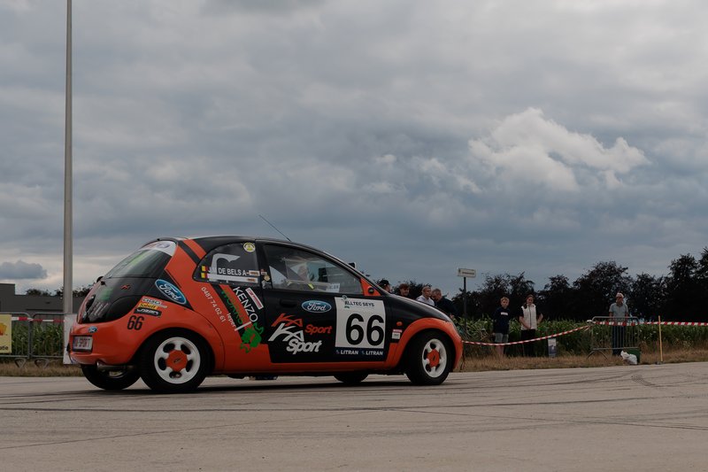 2L4B5806.jpg
