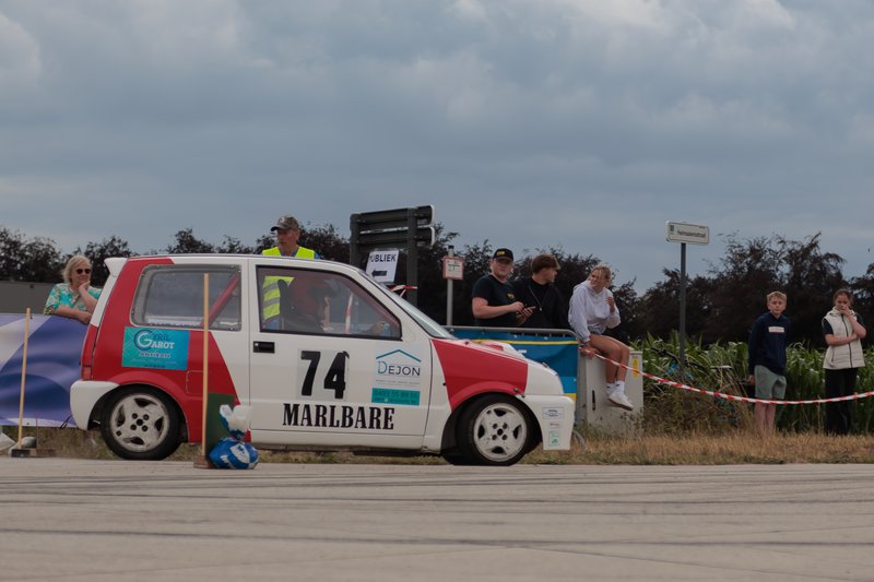 2L4B5809.jpg
