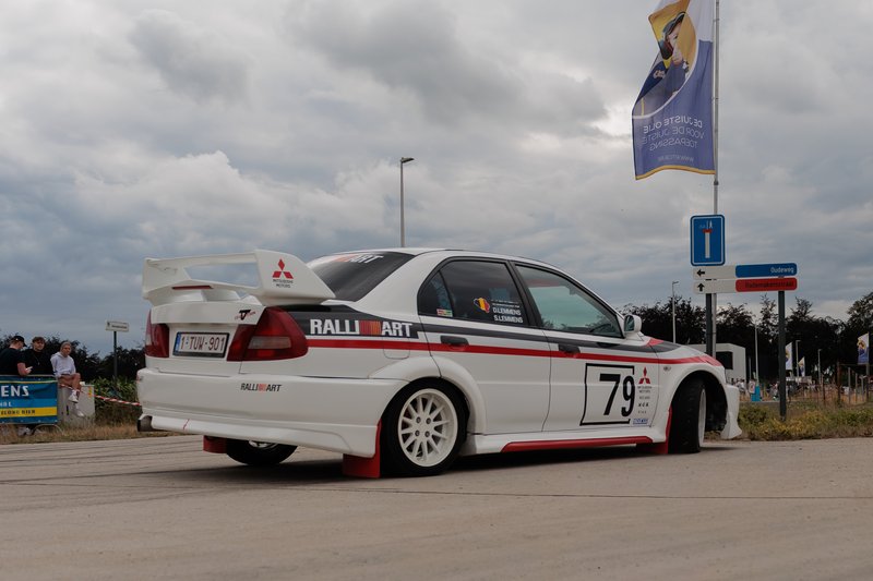 2L4B5816.jpg