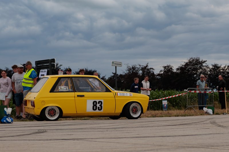 2L4B5819.jpg