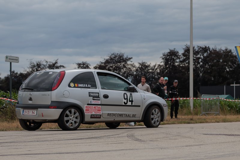 2L4B5825.jpg