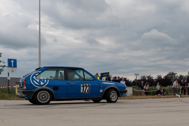 2L4B5836.jpg