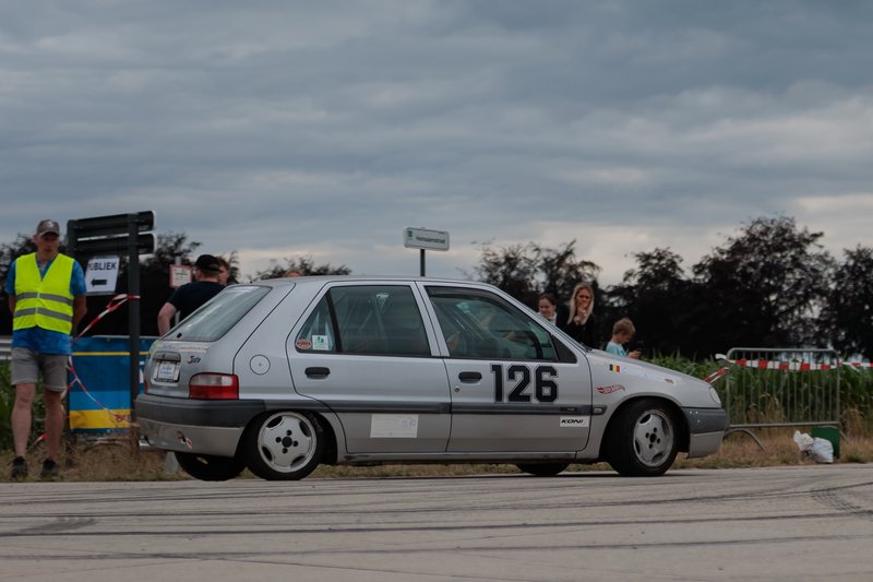 2L4B5839.jpg