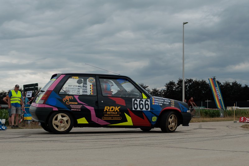 2L4B5858.jpg
