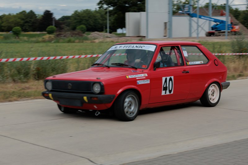 2L4B5891.jpg