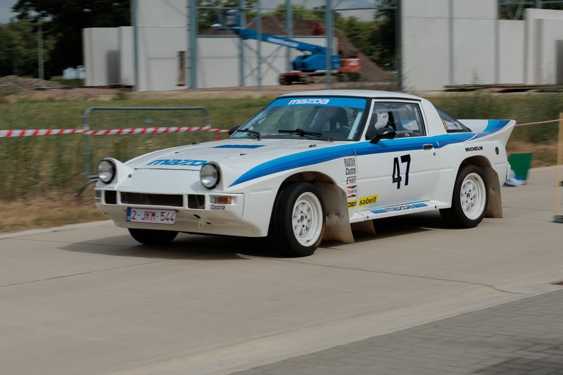 2L4B5903.jpg