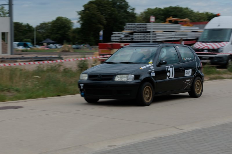 2L4B5911.jpg