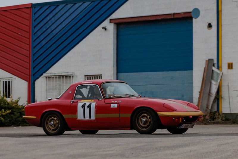 2L4B6074.jpg
