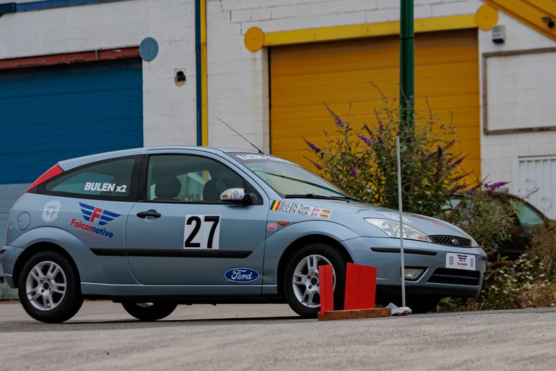 2L4B6102.jpg