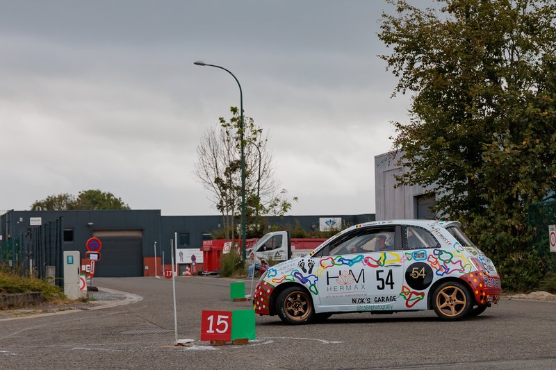 2L4B7012.jpg