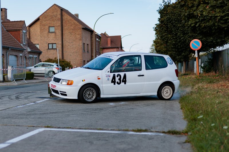 2L4B7813.jpg