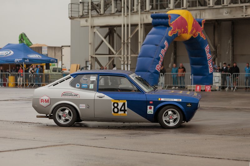 2L4B8404.jpg