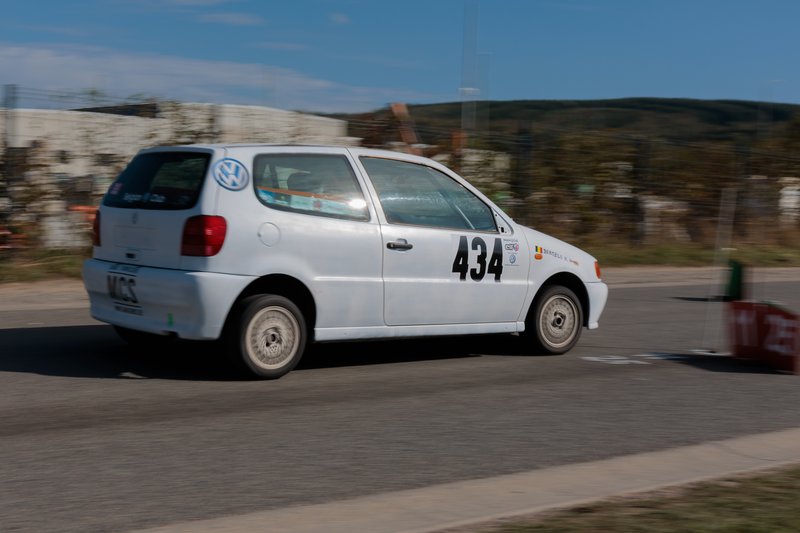 2L4B0146.jpg