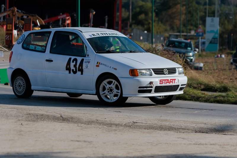 2L4B0308.jpg