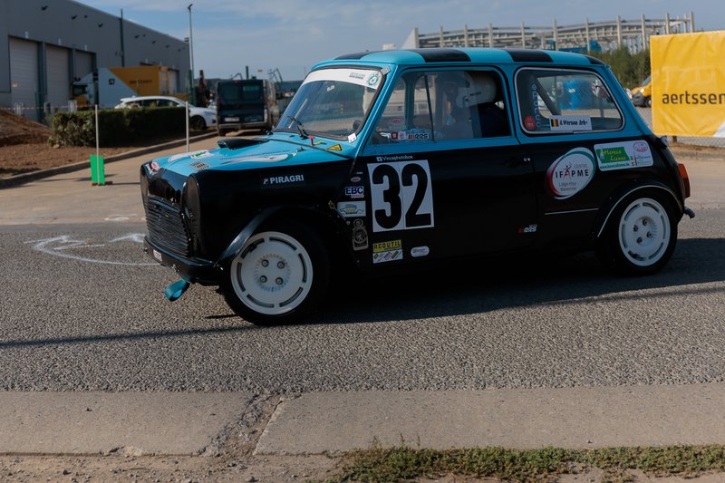 2L4B9368.jpg