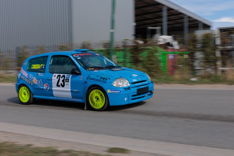2L4B9647.jpg