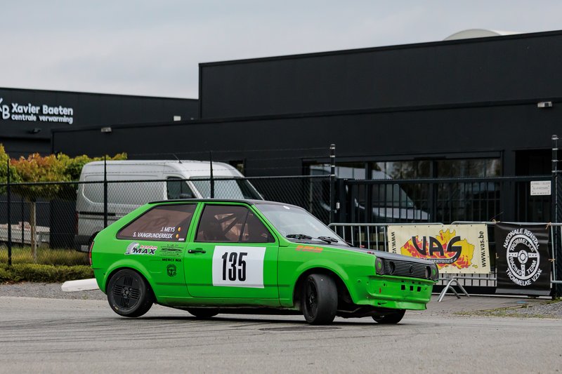 2L4B1003.jpg