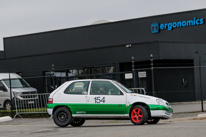 2L4B1007.jpg